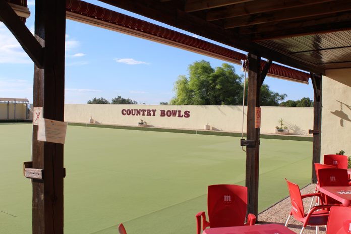 Country bowls fall to La Siesta by single shot
