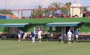 La Marina Bowls Club by Dave Hadaway