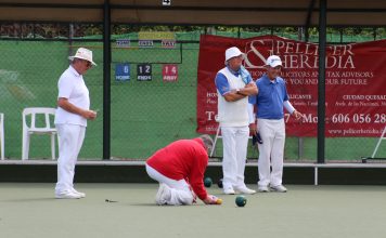 Greenlands Bowls Club by Dave Webb