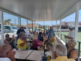 A Bubbles fun day for 2 members who are leaving Spain, was played on Tuesday, with a good turn out of 30 members attending.