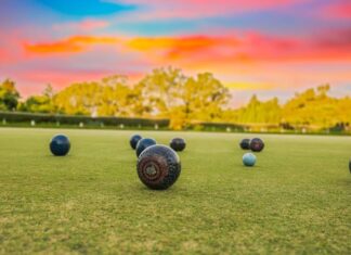 lawn bowls doesn’t claim to be in the same league as football or tennis, yet for decades it has maintained a stable core of dedicated fans worldwide.
